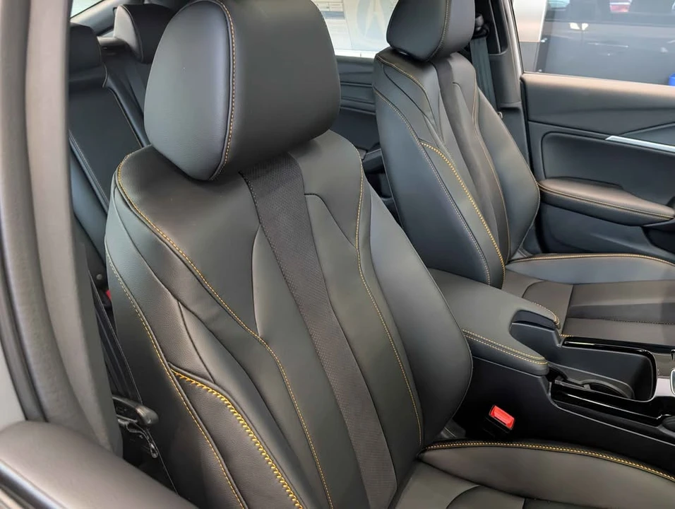 2026 Acura Integra 5th Gen - Image 4 of 6