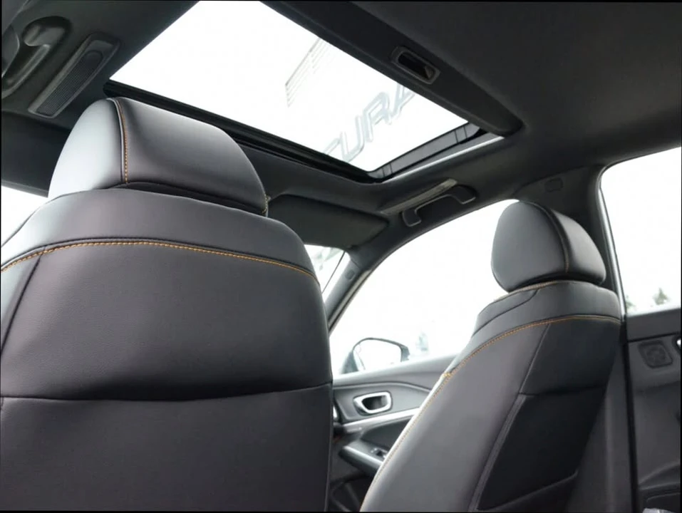 2026 Acura Integra 5th Gen - Image 9 of 18