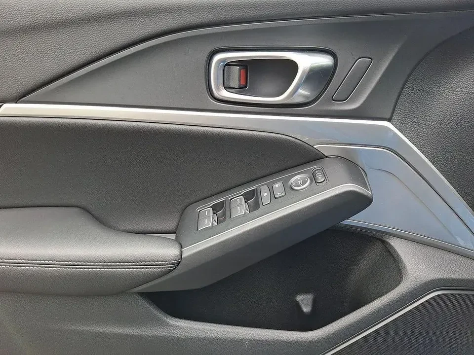 2026 Acura Integra 5th Gen - Image 13 of 20