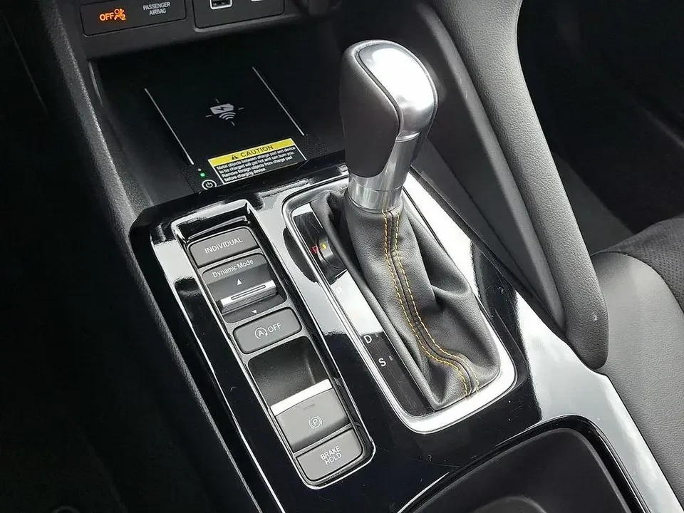 2026 Acura Integra 5th Gen - Image 15 of 19