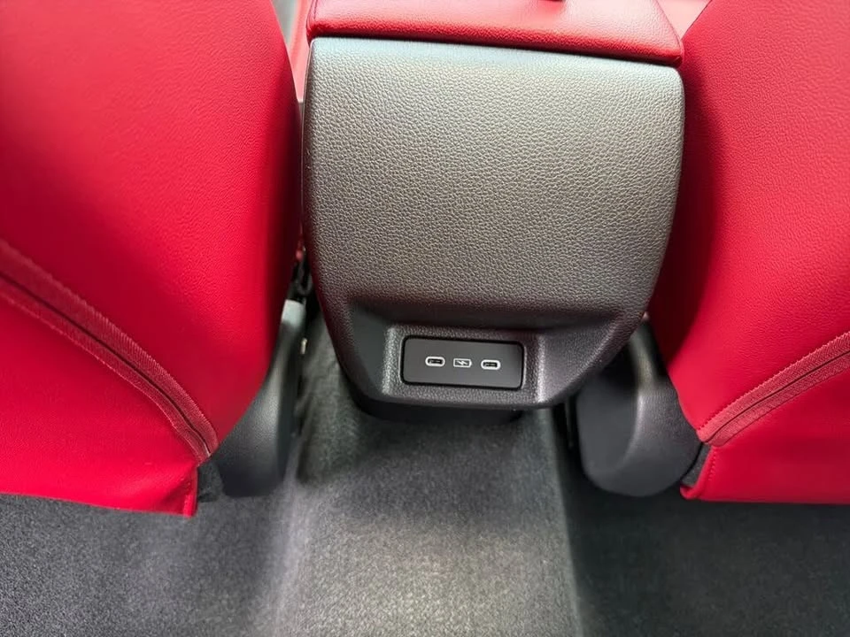 2026 Acura Integra 5th Gen - Image 17 of 19