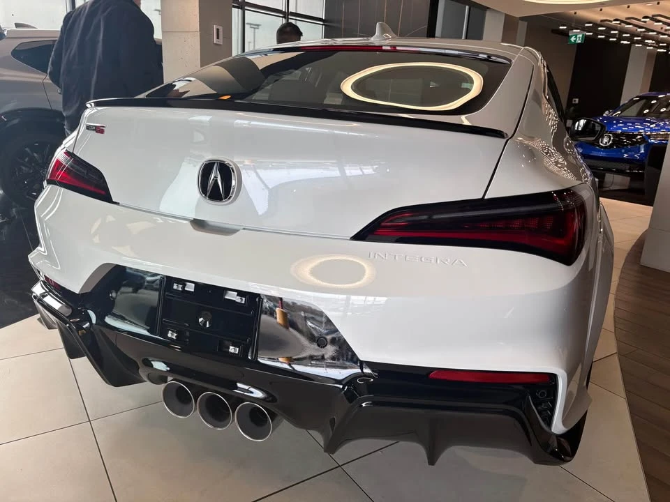 2026 Acura Integra Type S 5th Gen - Image 5 of 6
