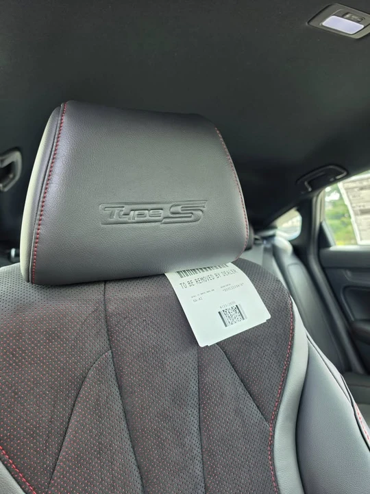 2026 Acura Integra Type S 5th Gen - Image 6 of 11