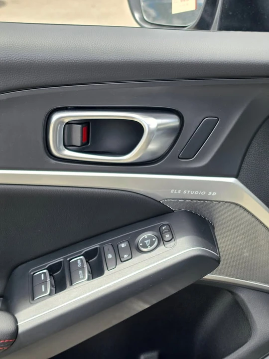 2026 Acura Integra Type S 5th Gen - Image 6 of 11