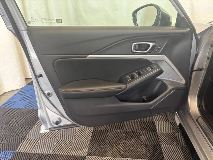 2026 Acura Integra 5th Gen - Image 7 of 17