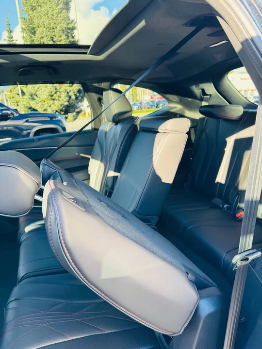 2026 Acura MDX 4th Gen - Image 10 of 11