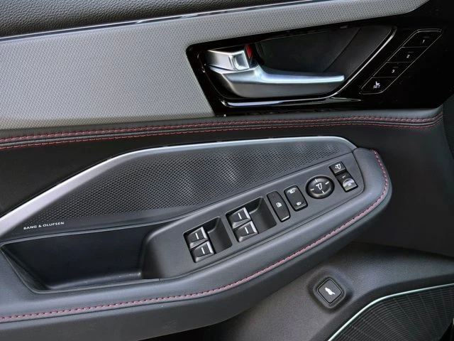 2026 Acura MDX 4th Gen - Image 12 of 20