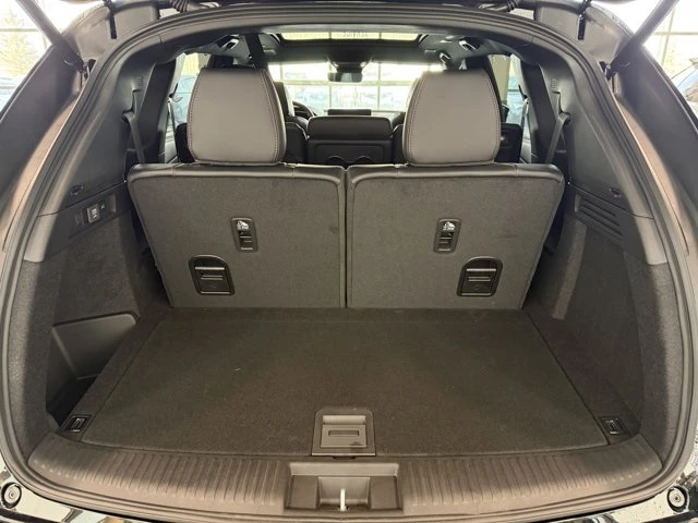 2026 Acura MDX 4th Gen - Image 8 of 19