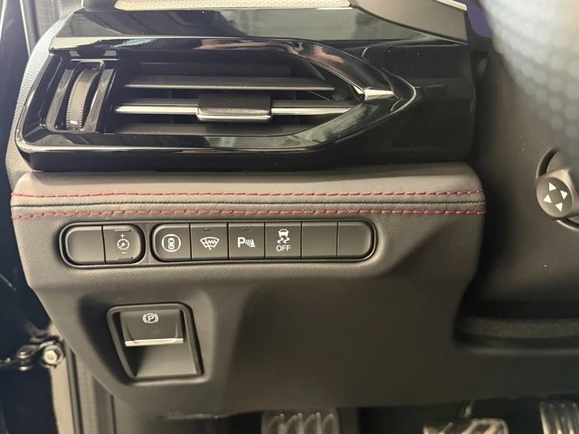 2026 Acura MDX 4th Gen - Image 16 of 19