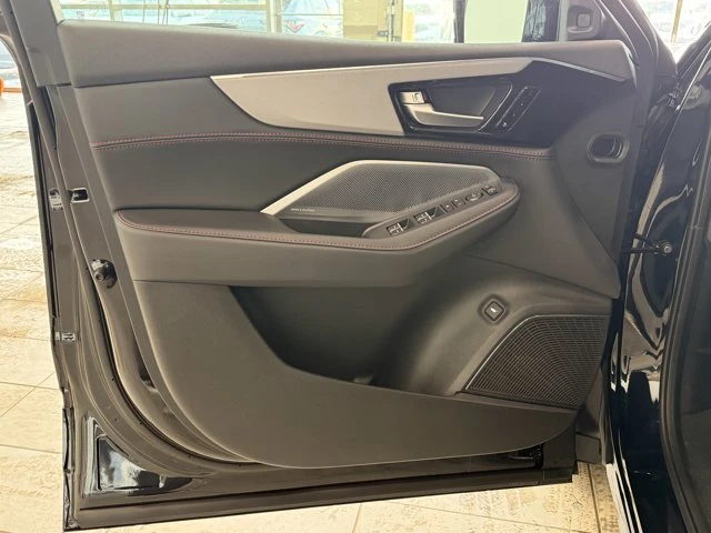 2026 Acura MDX 4th Gen - Image 12 of 19
