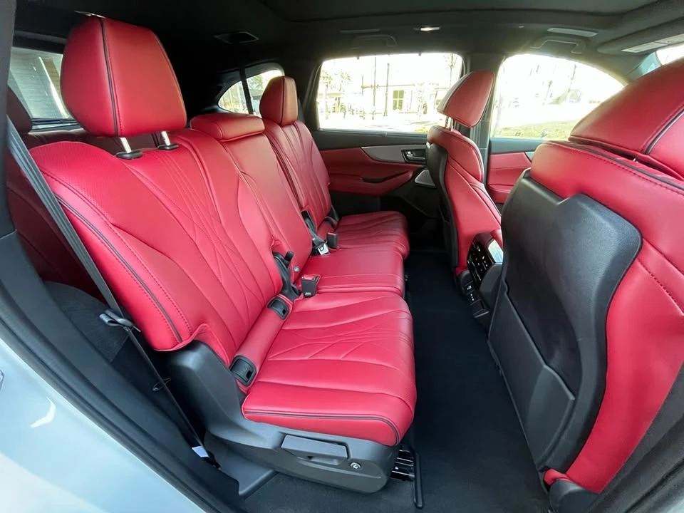 2026 Acura MDX 4th Gen - Image 8 of 19