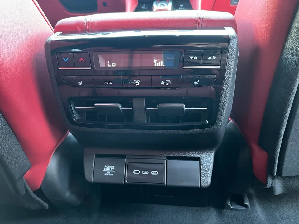 2026 Acura MDX 4th Gen - Image 9 of 19