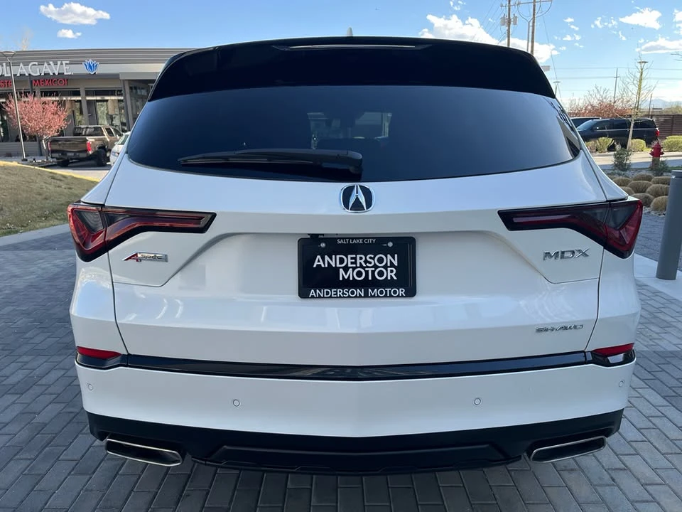 2026 Acura MDX 4th Gen - Image 15 of 19