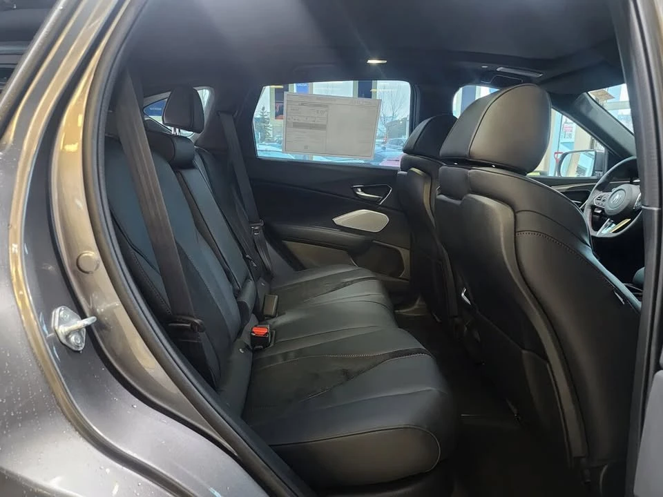 2026 Acura RDX 3rd Gen - Image 7 of 16