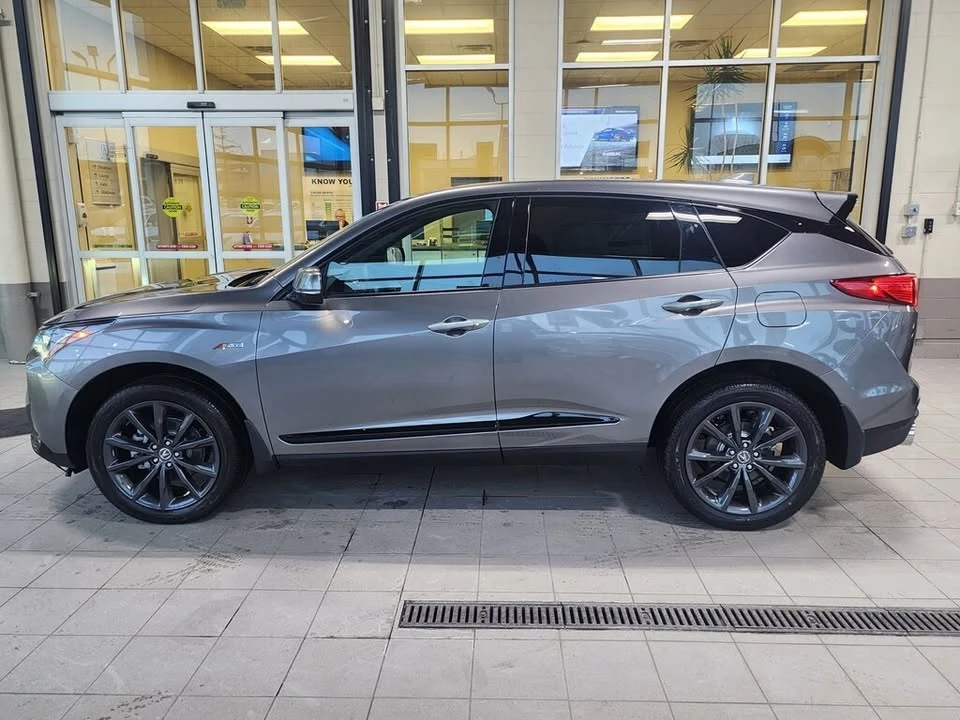 2026 Acura RDX 3rd Gen - Image 5 of 16