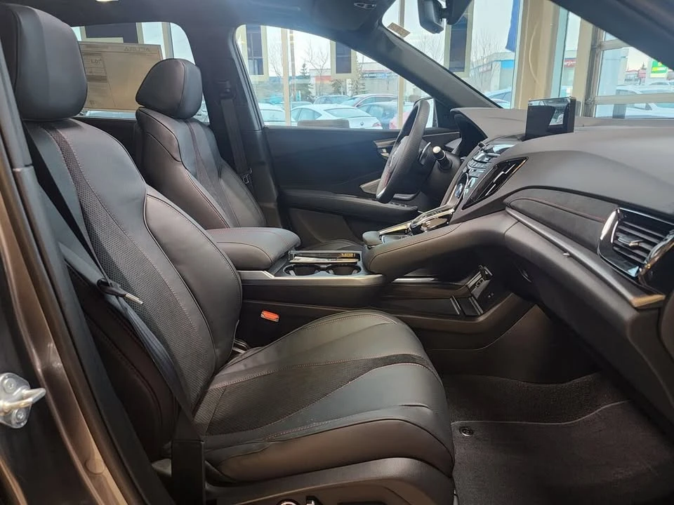 2026 Acura RDX 3rd Gen - Image 9 of 16