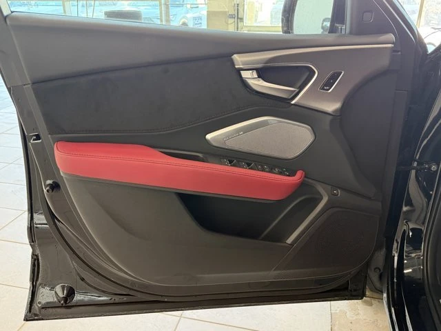 2026 Acura RDX 3rd Gen - Image 13 of 20