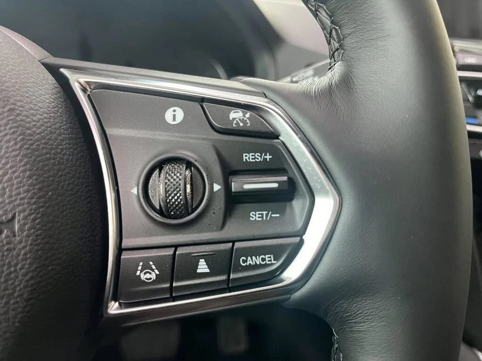 2026 Acura RDX 3rd Gen - Image 9 of 15