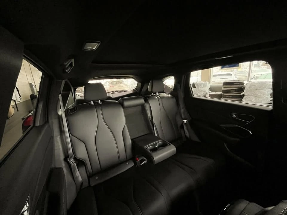 2026 Acura RDX 3rd Gen - Image 14 of 15