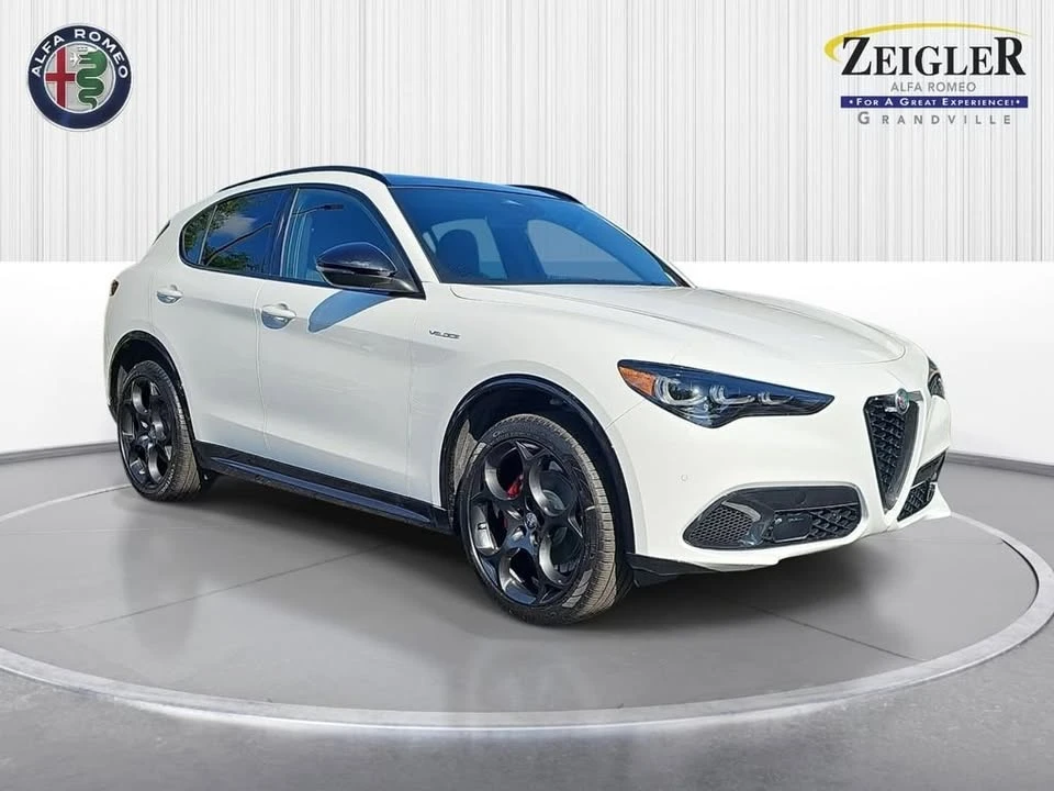 2026 Alfa Romeo Stelvio - Image 3 of 20