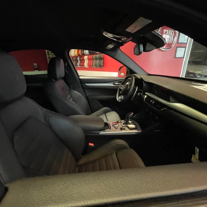 2026 Alfa Romeo Stelvio - Image 5 of 10