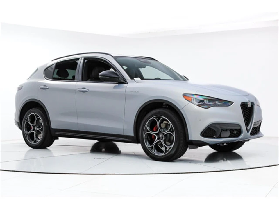 2026 Alfa Romeo Stelvio - Image 7 of 21