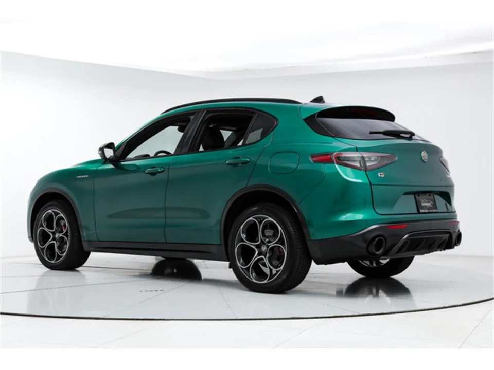 2026 Alfa Romeo Stelvio - Image 3 of 21