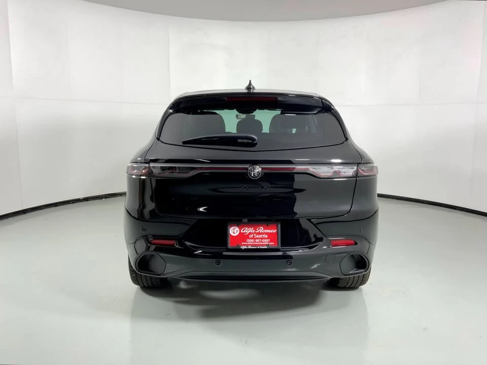 2026 Alfa Romeo Tonale - Image 5 of 17