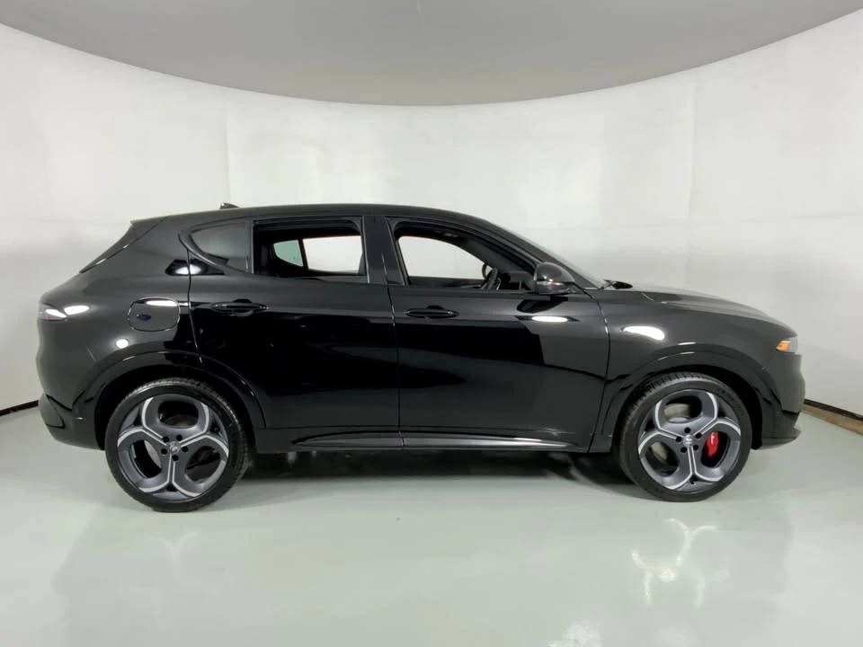 2026 Alfa Romeo Tonale - Image 7 of 17