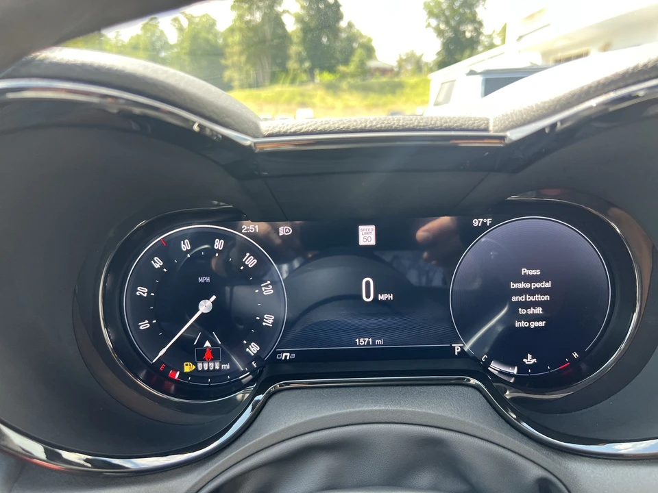 2026 Alfa Romeo Tonale - Image 29 of 31