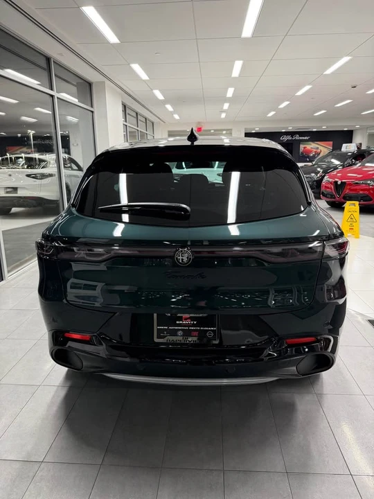 2026 Alfa Romeo Tonale - Image 3 of 20
