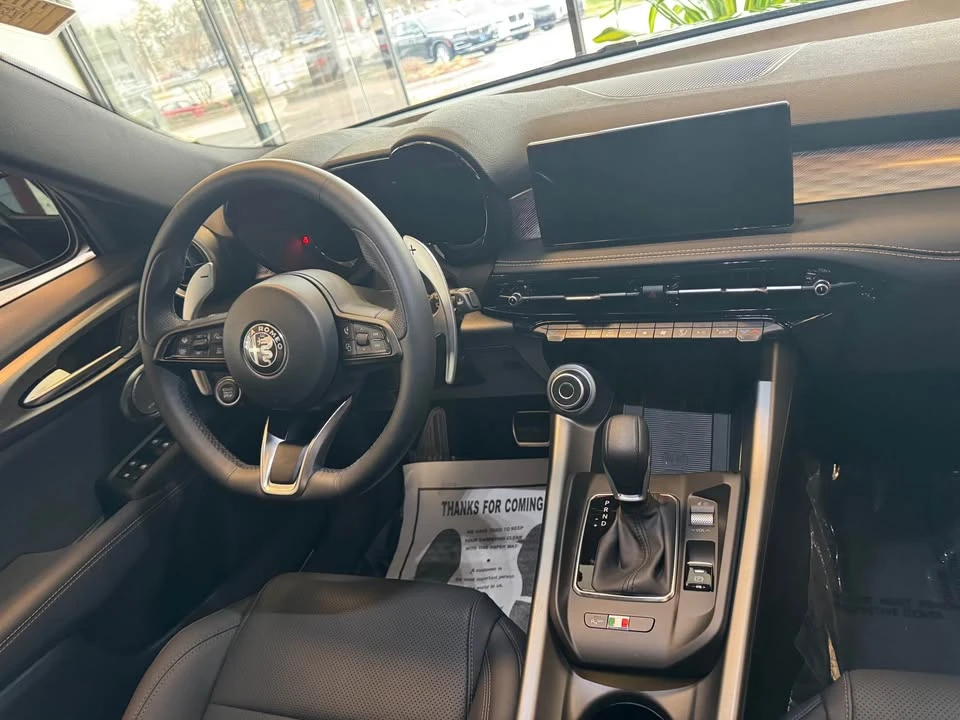 2026 Alfa Romeo Tonale - Image 3 of 10