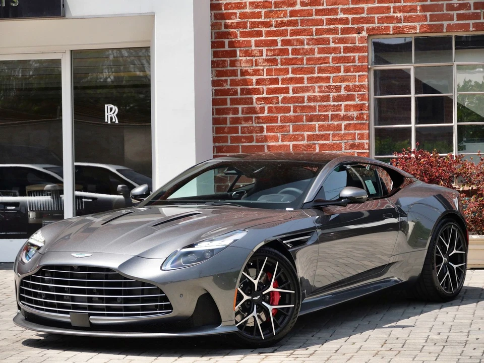 2026 Aston Martin DB12 - Image 17 of 28