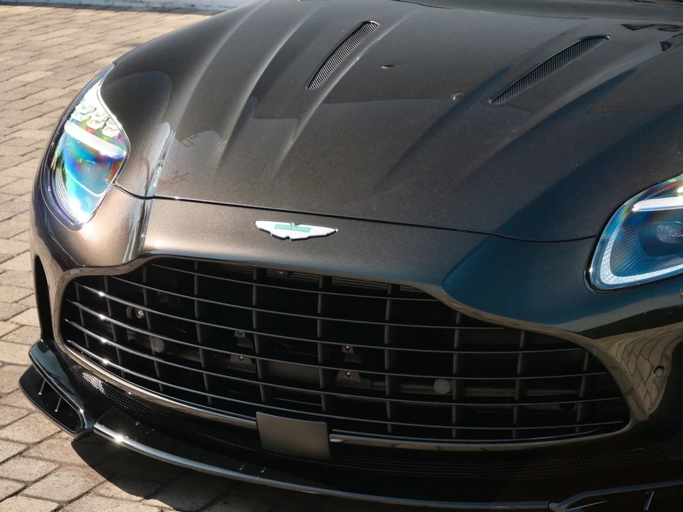 2026 Aston Martin DB12 - Image 16 of 28
