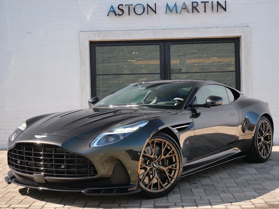 2026 Aston Martin DB12 - Image 17 of 28