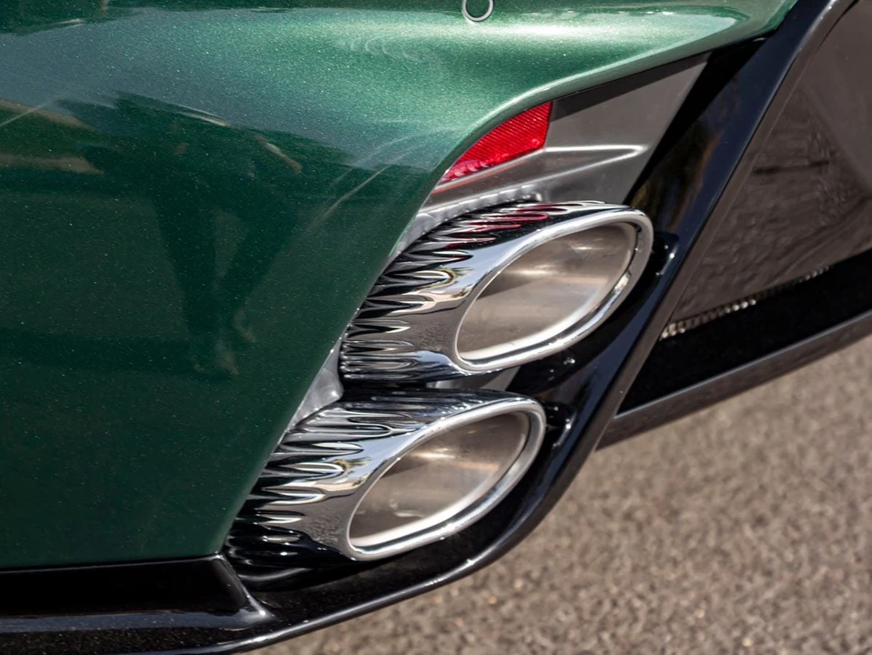 2026 Aston Martin DB12 - Image 12 of 31