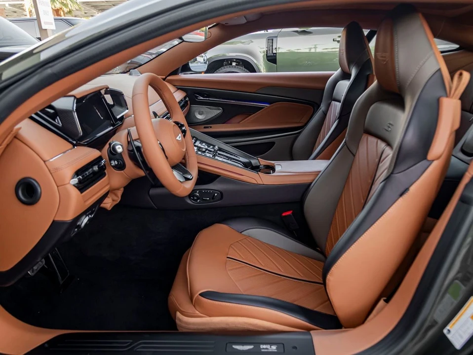 2026 Aston Martin DB12 - Image 15 of 31
