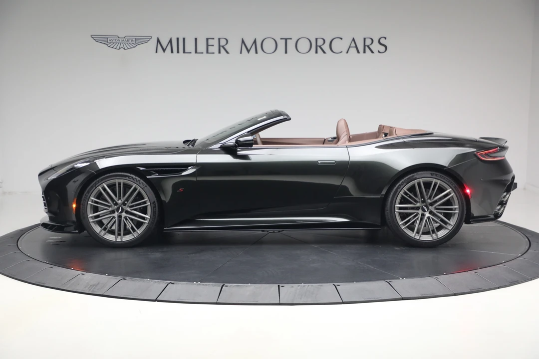 2026 Aston Martin DB12 - Image 4 of 31