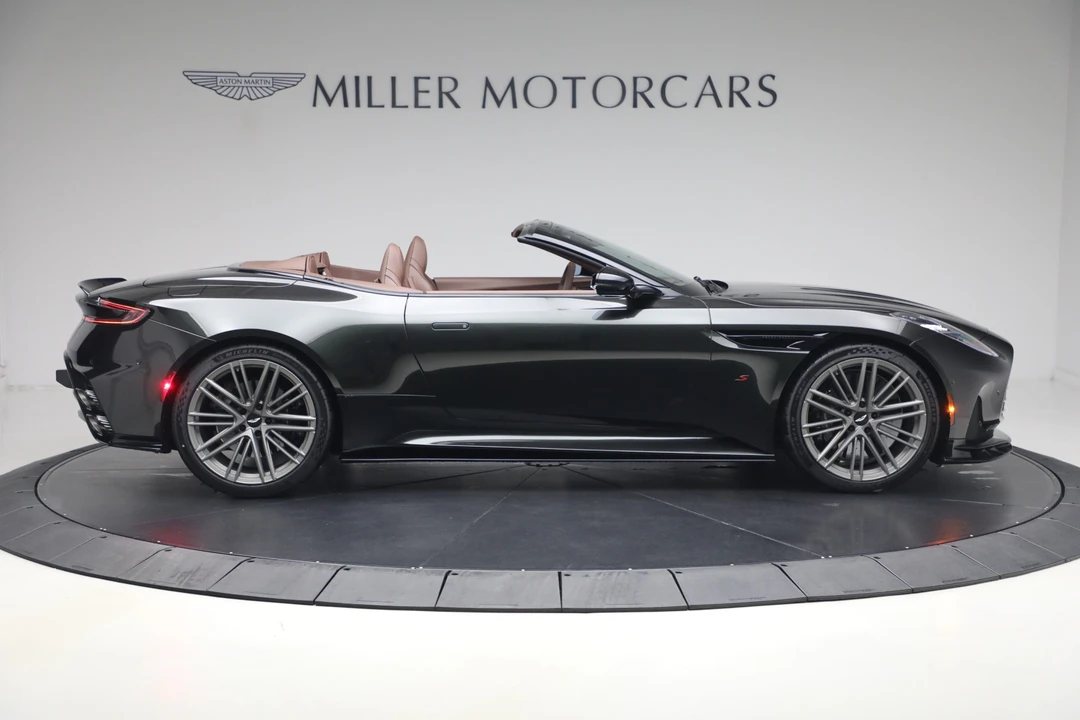 2026 Aston Martin DB12 - Image 10 of 31