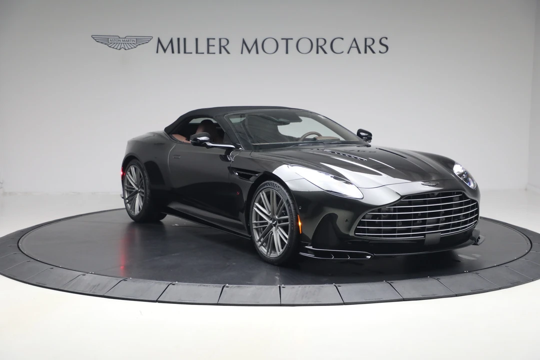 2026 Aston Martin DB12 - Image 24 of 31