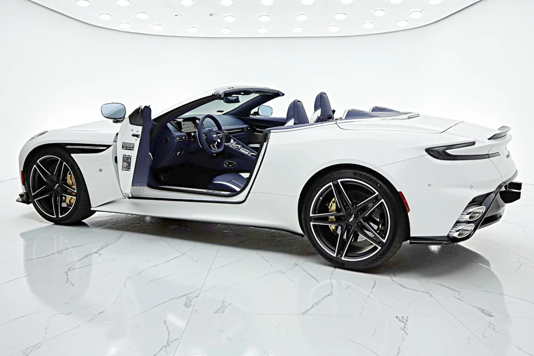 2026 Aston Martin DB12 - Image 6 of 31