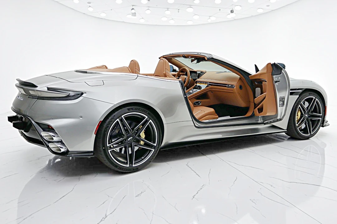 2026 Aston Martin DB12 - Image 13 of 31