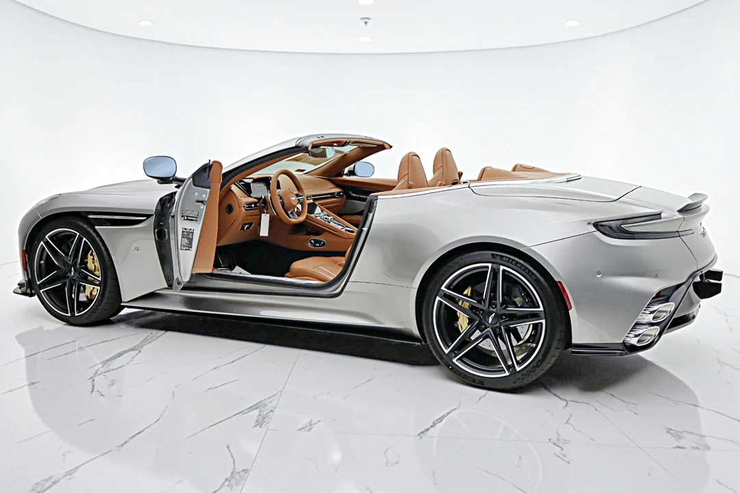 2026 Aston Martin DB12 - Image 6 of 31