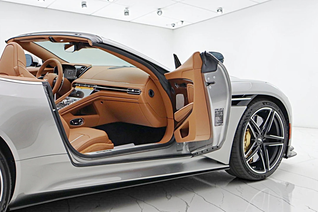 2026 Aston Martin DB12 - Image 14 of 31