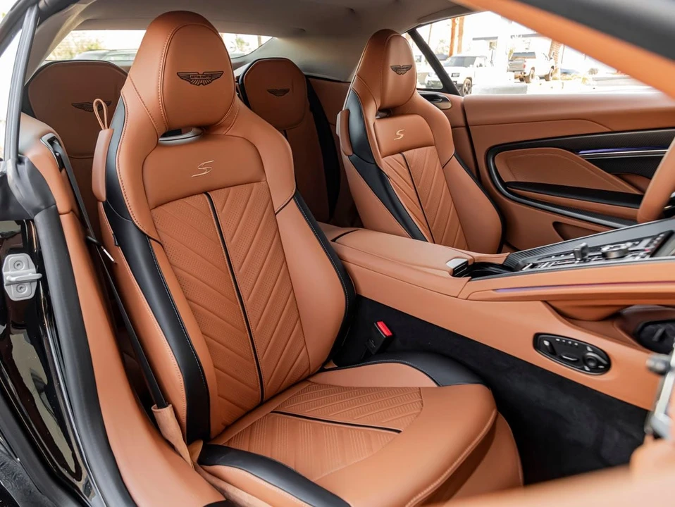 2026 Aston Martin DB12 - Image 27 of 31