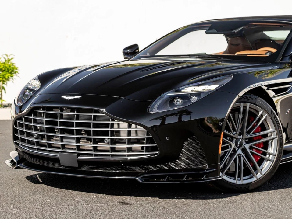 2026 Aston Martin DB12 - Image 3 of 31