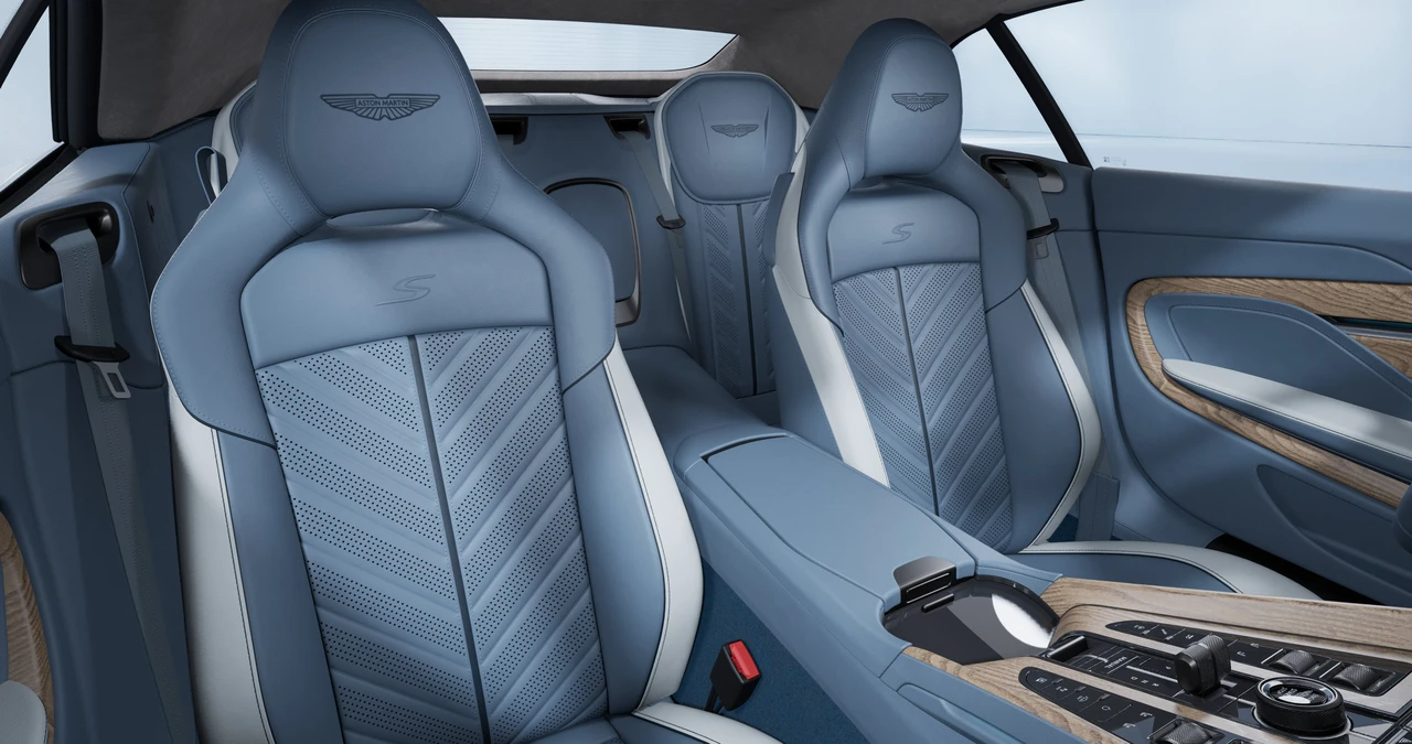 2026 Aston Martin DB12 - Image 22 of 22