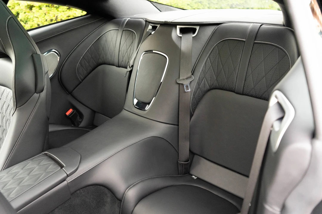 2026 Aston Martin DB12 - Image 25 of 31