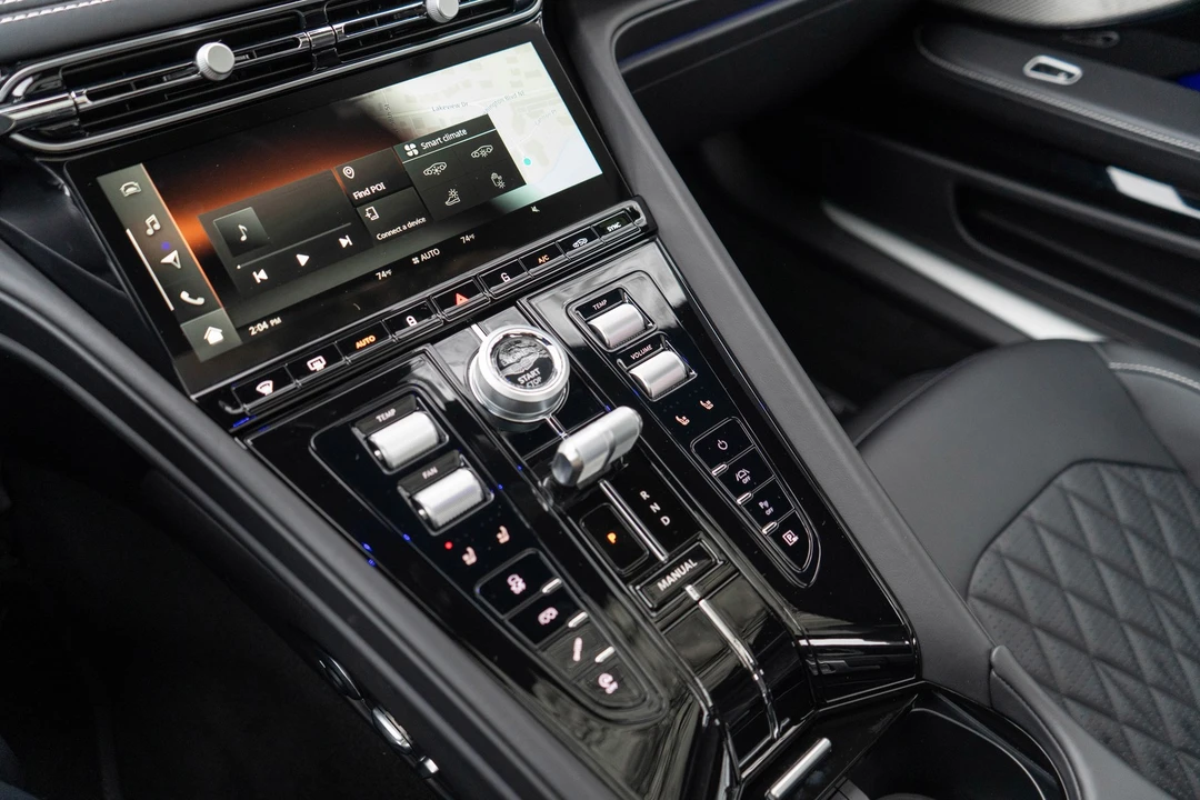 2026 Aston Martin DB12 - Image 21 of 21