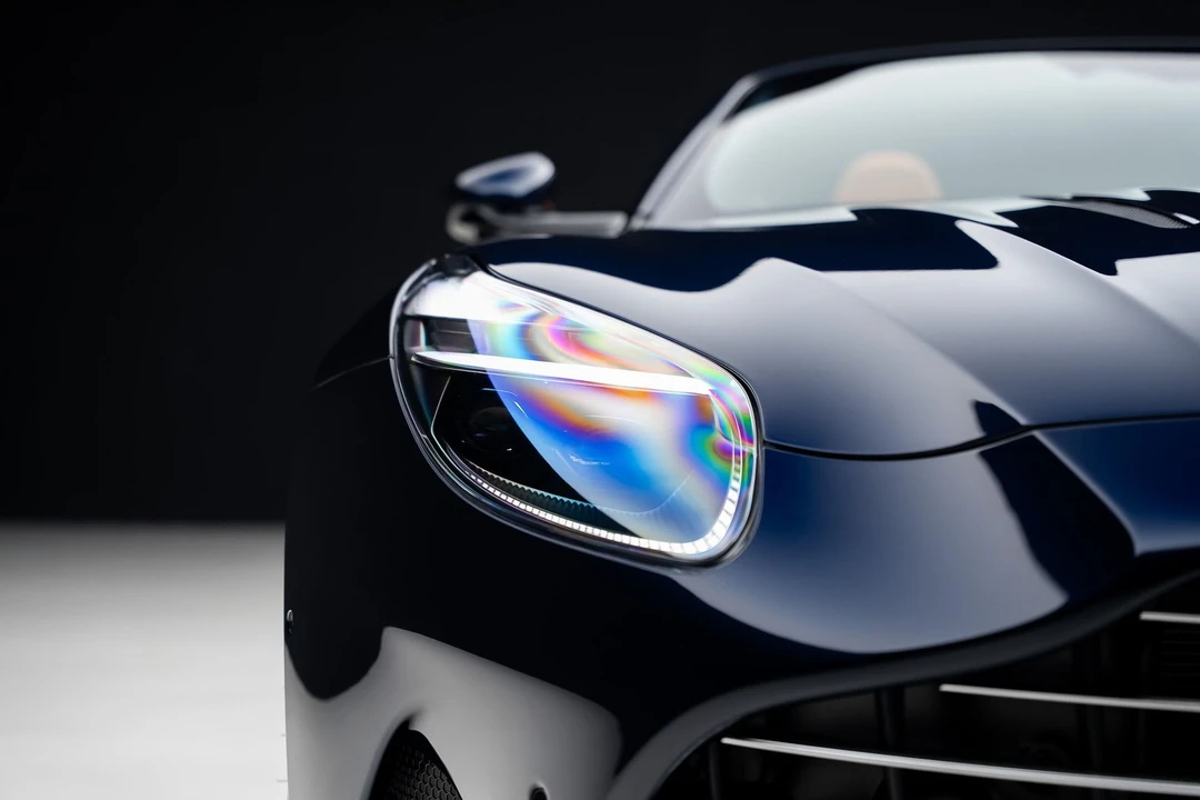 2026 Aston Martin DB12 - Image 11 of 31